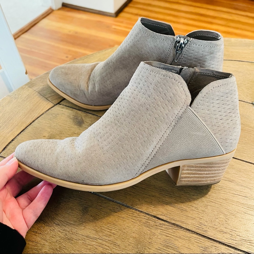 EUC DV8 Olive Green Ankle Booties